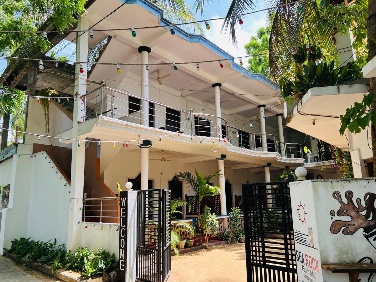 آروغام Sea Rock Beach Hotel المظهر الخارجي الصورة