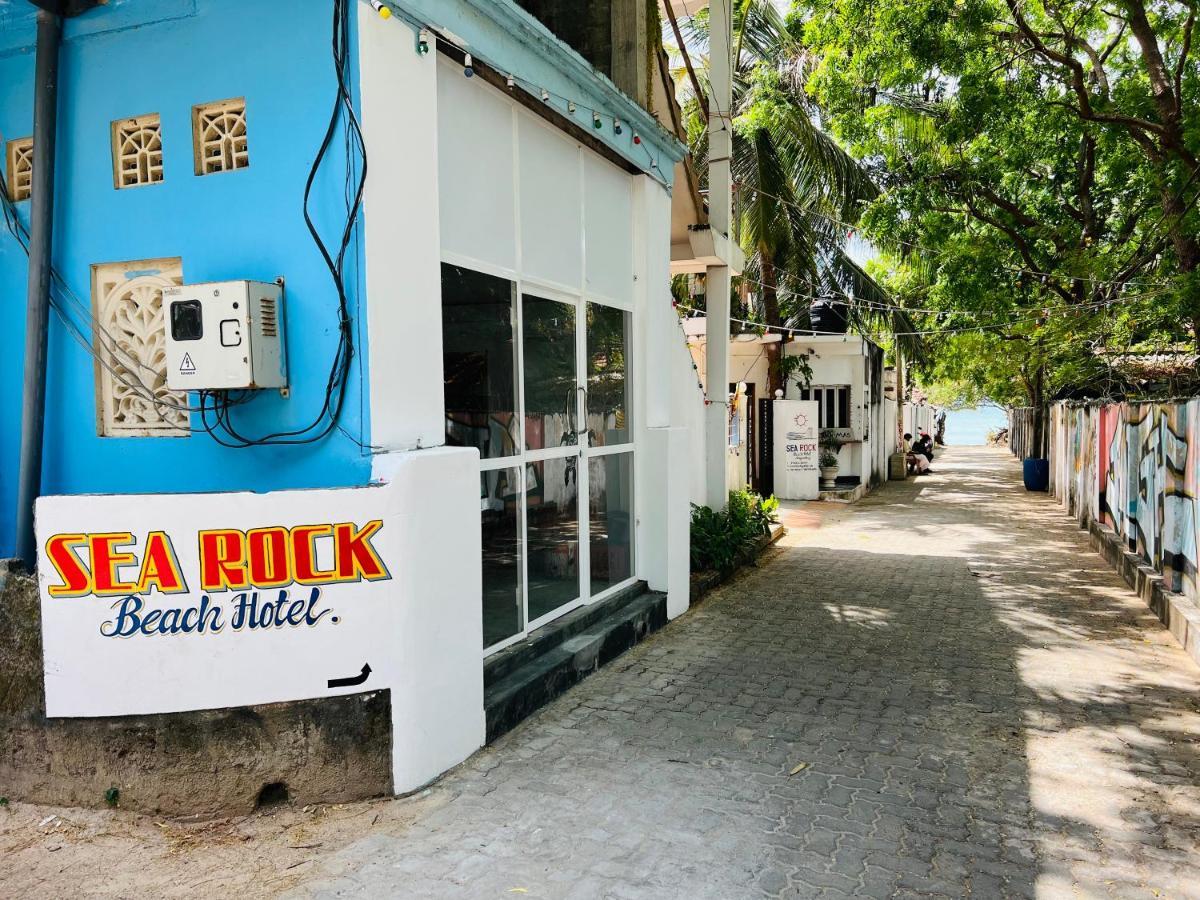 آروغام Sea Rock Beach Hotel المظهر الخارجي الصورة